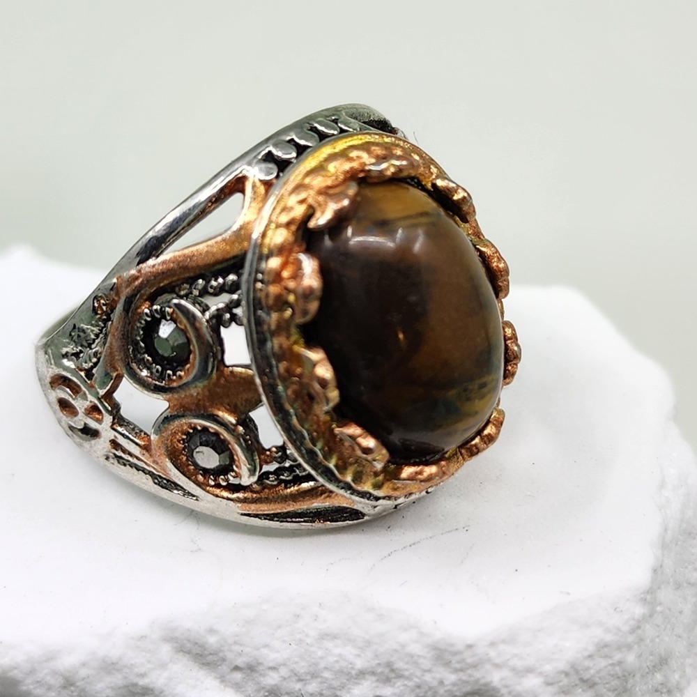 Tiger's Eye Oval Cabochon Two Tone Ornate Filigree Statement Ring Size 9 Boho